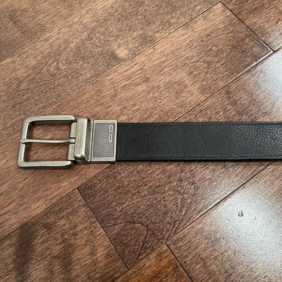 Calvin Klein Jeans Reversible Leather Belt – Black/Brown – Size 34 - Picture 9 of 12